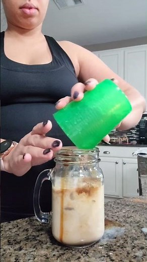 Javy Coffee Golden Turmeric Latte Recipe ☕ 😋