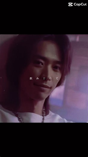 V6デビュー28周年まで、あと6日。 1人目は、メンバーを後ろから見守るV6の大黒柱！💙 歌もダンスも料理も、なんでもできちゃうミュージカルスター。 20代の頃から色気えぐすぎて頭抱えます… イケオジへの変貌もたまらん。 年齢を味方につけすぎてる男。 #坂本昌行 #V6 #V628