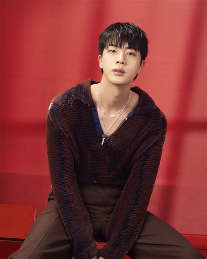 689K views · 73K reactions | Marking his first visit to the city and fashion show with the House, Global Brand Ambassador Jin from BTS gets ready to attend the Spring Summer 2025 women’s show by Sabato De Sarno at Triennale Milano. | Gucci | Facebook