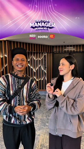 Hafiz Suip sanggup terbang from Sarawak untuk Azeva punya persembahan Grand Finale! Dream come true lah for she sebab she teringin betul nak duet dengan Hafiz since first week! Talk To My Manager Musim Ke-2 🗓️ Setiap Ahad 🕰️ 8.30 Malam | Checkout TTMM 2 ⏰ 9 Malam | Main Show TTMM2 📺 Astro Ria, sooka dan Astro One Nikmati Netflix bersama Astro One dari RM74.90/bln - lengkap dengan 90 saluran dan BONUS 4 saluran Blockbuster. #TalkToMyManagerMY #PaparazziModeOn #SubtitleKeTidak #AstroOne