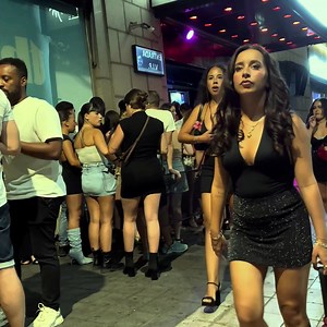 Barcelona night life hot girls - Spring Break 2025 #floridalife #teachersday #redlight #springbreakvacation #miamiheat #summer2024 #WorldTourismDay #floridavacation #coldplay #harrypotter #wintervibes #wintercollection #winterstyle #summer #springbreakartshow #NightlifePattaya #summergirls #ukgirls #NightlifeExperience #nightlifephotography #midnight #ukclubgirls #Club388 #uknightlife #liverpool #spainholiday #miamiparty #summertime #BeachReady #hotgirls | Mr_Riyad_Official