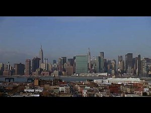 Home Alone-1992_-_When Kevin lost in New York😢