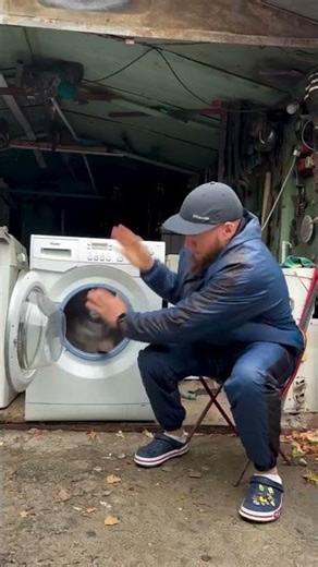 What Happens If You Smash a Spinning Washer? 😱🔨