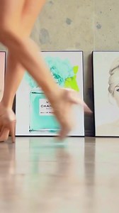 32K views · 1.5K reactions | Soñando con los pies ✨ Bailamos ? Tema “mírame en la cara” Juan Darienzo orquesta #tango #tangofeet #dancingfeet #tangueros #ladiestango #tangolove #tangostyle #tangofootwork #tangoargentino #dancingheels #heelsdance | Tango Brigante | Facebook