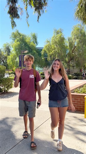 Waving hello to the new school year! 😎 #callutheran #college #collegelife