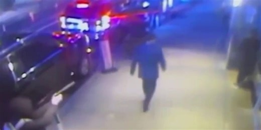 WARNING: GRAPHIC VIDEO. CEO is gunned down in New York City