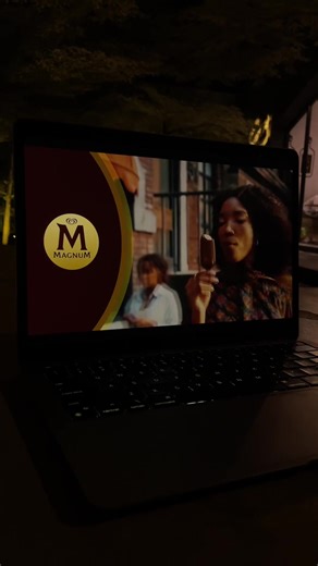 Morph PowerPoint Template for Dynamic Presentations