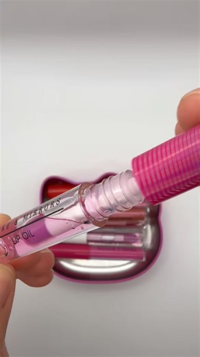 Lip Gloss Opening ASMR | Satisfying Pop