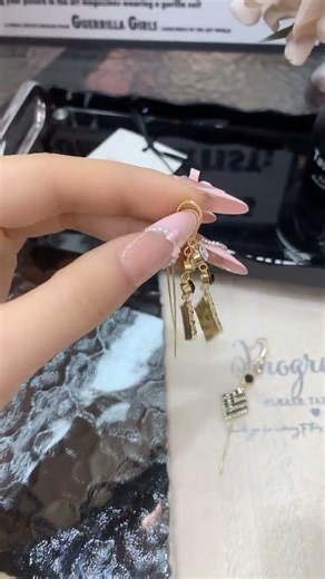 Stylish and flattering for the face shape#Earrings #Jewelry that women love #Influencer jewelry