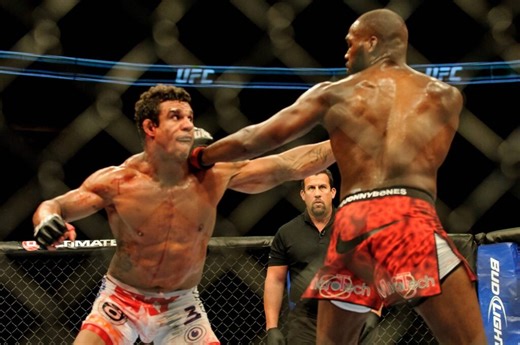 Vitor Belfort regrets time he chose not to break Jon Jones' arm at UFC 152: 'I was a lamb'