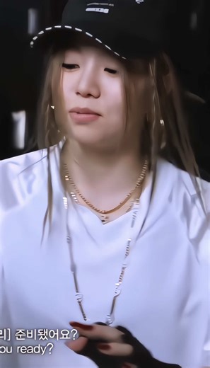 𝒃𝒂𝒊𝒍𝒆𝒚'𝒔 𝒎𝒐𝒎𝒆𝒏𝒕𝒔 𝒘𝒊𝒕𝒉 𝒄𝒂𝒕𝒔