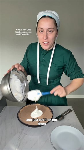 368K views · 6.5K reactions | THIS IS MY ONLY ACCOUNT!!! PLEASE REPORT ANY OTHERS!!! My Amish cookbook is available on ONLY ONE website and it’s this one https://socialsbylovina.com | Lovina Zook | Facebook