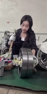 19K views · 204 reactions | Spherical Roller Bearing Assembly! #mechanic #mechanicmia #automotive #repair #restoration #viral #shorts #reels | Mechanic Mia | Facebook