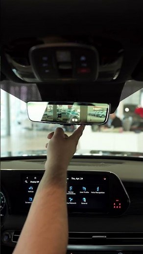 Digital Rearview Mirror On The 2025 Hyundai Palisade! #shorts #hyundai #palisade