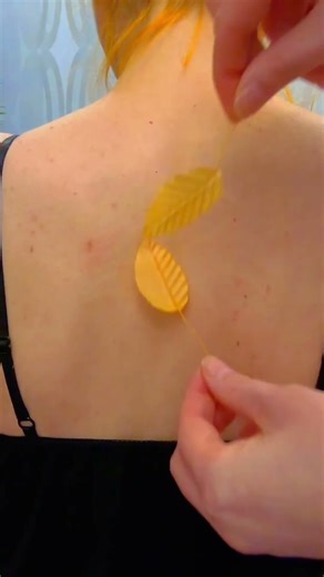 SMR Gentle Leaf Back Tracing 🌿✨ Slow Relaxing Skin Touch #asmr #tracingasmr #relaxingasmr #asmrsleep