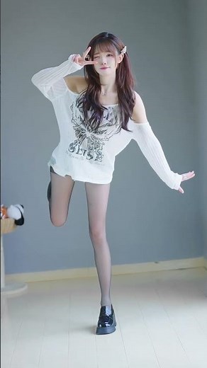 🔥 Dance Cover #932 | Beautiful Chinese Girl Perform the Latest Dance Trend 🔥