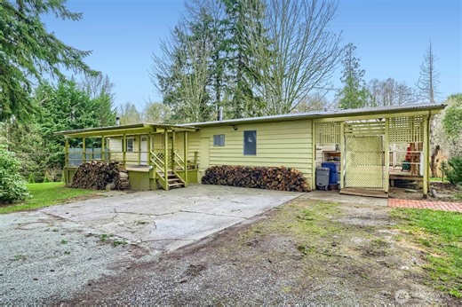 9715 162nd Street SE, Snohomish, WA 98296 (#2495553) :: Icon Group