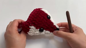How to crochet a cute fox scarf head