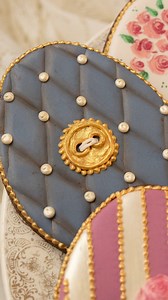 118K views · 306 reactions | Quilted royal icing cookies for Easter  The full tutorial and recipes are in the Cookie Art Club! #bridgerton #royalicingcookies #sweetambscookies #decoratedcookies #eastercookies | SweetAmbs | Facebook