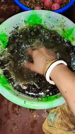 How to make donuts diffrently 🥯 - foodiebeats tiktok🎊trend - fun for kids🖐️ - short video 🤯