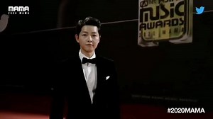 1.5K views · 328 reactions | [EVENT] 201206 #SongJoongKi #송중기 2020 Mnet Asian Music Awards Red Carpet  The 2020 Mnet Asian Music Awards streaming now 殺 Mwave ➡️ tinyurl.com/v2hfkp8 Mnet Kpop Youtube ➡️ tinyurl.com/yyr8mxp5 KCON Youtube ➡️ tinyurl.com/y3oqhywh ️ @mnet_mama | SJKinnocentgirL #SJK2020MAMA #2020MAMA #KiAile | Song Joong Ki 송중기 - Ki Aile International | Facebook