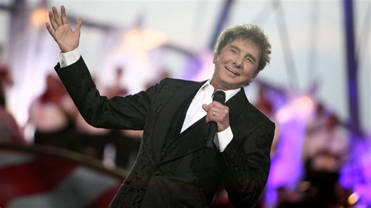 Barry Manilow reveals lung cancer diagnosis