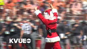 14K views · 314 reactions | Christmas came early for Texas Football fans at Saturday's game – and not just because of UT's win over Texas Tech 落 During the second half, a man dressed in a Santa Claus suit ran across the field, with security hot on his tail  (: KVUE's Tyler Feldman) STORY: https://www.kvue.com/article/news/weird/santa-dkr-ut-texas-tech-game/269-cba288cc-cc1b-470f-a285-341f9f13c9f2 | KVUE | Facebook