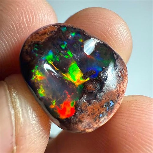Beautiful Mexican fire opal on matrix with its incredible flashes of color dimensions 17.5x15.3x10 mm weight 17.5 ct - Etsy México