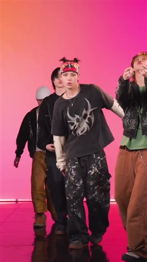 Woojin's Memorable Performance Highlights from LNGSHOT