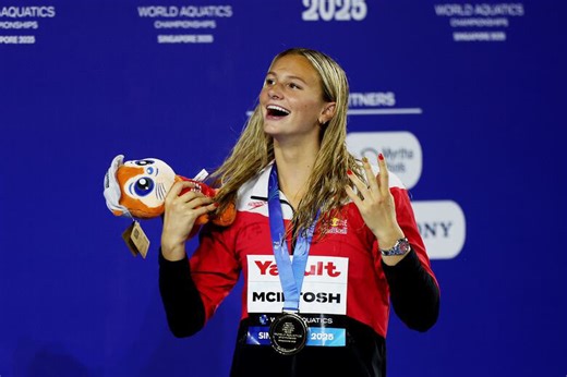 Summer McIntosh ‘rewriting the history book': former Olympic swimmer Martha McCabe
