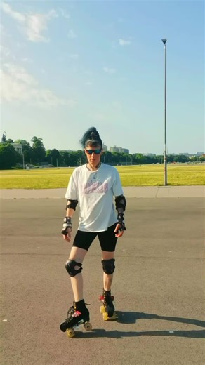 Disco Skatergirl on TikTok