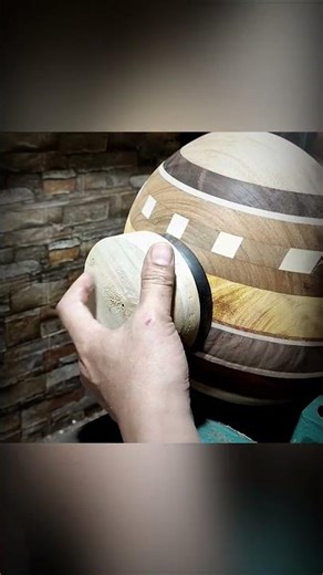 Next Level Lathe Skills: Pushing the Boundaries of Modern Woodturning Magic ✨🪄