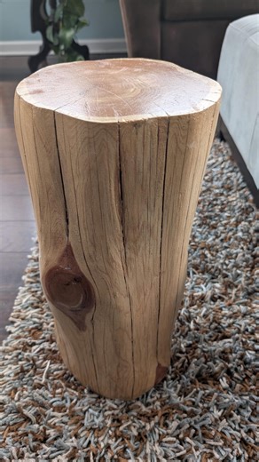 Red Cedar Stump Side Table: Rustic Live Edge Plant Stand - Etsy