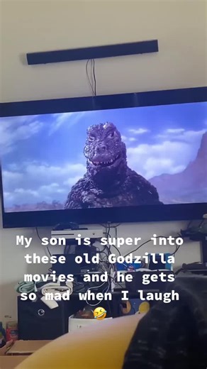 Funny Old School Godzilla Movie Dubbed in Japanese