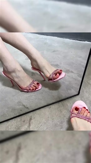 beautiful women feet in open toe high heel sandals#womenfashionnova#styleandbeauty#stilettosandals