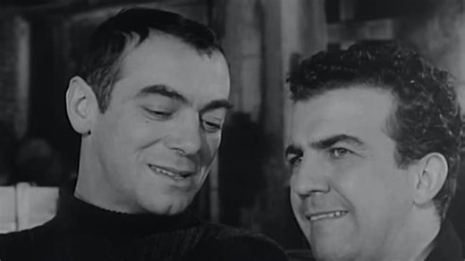 Decoy S01:E20 - Across the World