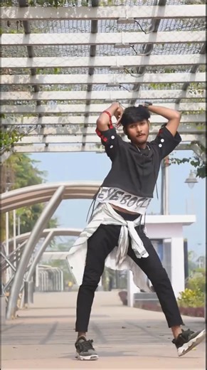 Kavan Bhar Katni bhataar ke fasvala Nonstop Bhojpuri Dance Energy 💃🔥 #shorts #ytshorts #shortvideo