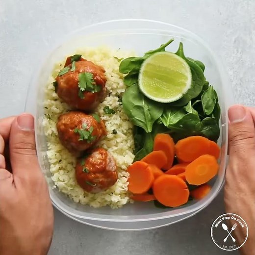 Meal Prep Recipes - How to Make 20 Minute Paleo Thai Almond Butter Turkey Meatballs