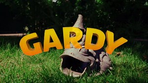 Gutter Downspout Extension - Downspout Splash Block - Downspout Diverter Garden Statue (Gutter in The Form of Funny Gnome on a Frog)