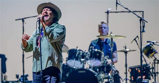 Pearl Jam Announces 2025 U.S. Tour Dates