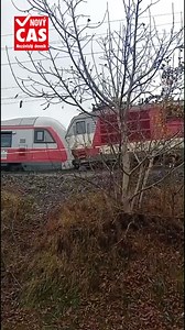 203K views · 710 reactions | Takto to vyzeralo v pondelok ráno na mieste nehody. 梁Ešte stále sa tam nachádzali vlaky. Viac sa dozviete TU: https://shorturl.at/fp5xR | Nový Čas | Facebook