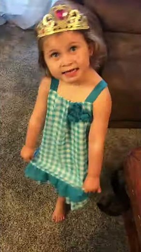 Riley - Pee on my dress! 🤣