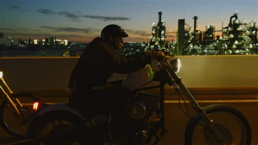 山﨑賢人 on Instagram: "Sams Choppers image video Starring:Shuhei Nomura, Kento Yamazaki Music:Crazy Ken Band “AMANOGAWA” Video Production:RLSWYZE @sams_choppers @qs86_shuhei @crazykenband_official @rlswyze"