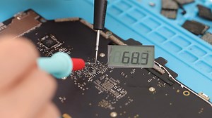 How to Fix Microsoft Surface Pro 4 Won't Turn On | Master Liu