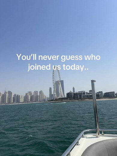 Only in Dubai… 🤯#superyacht #yachtlife #billionaire #boatlife #yachtlife #yacht #boatrental #dubaiyacht #dubai🇦🇪 #dubai #dubailife #dubai_dxb_uae🇦🇪 #dubaitiktoker #luxurylife #luxury