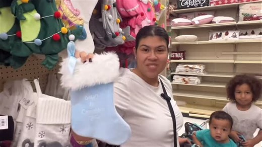 Christmas vlogs with the Grahams | Anthony Graham | Facebook