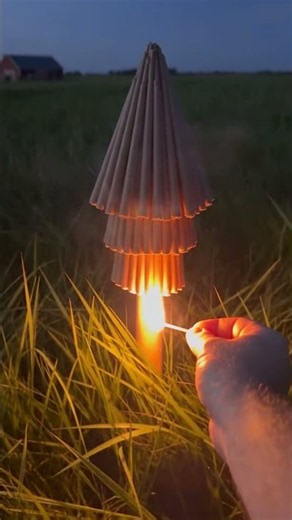Incredible Night Sky Fireworks 🎇