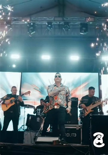 Alzate: Gracias por tanto amor en su concierto de Despecho