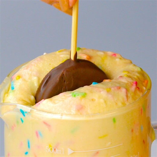 201K views · 2.3K reactions | So Yummy and Crispy Oreo Chocolate Cake Recipe | Cake Junkie | Facebook