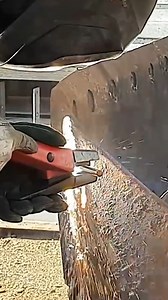 This Excavator Tilt Bucket Needs Our Help🚨 | Cutting Edge Engineering Australia